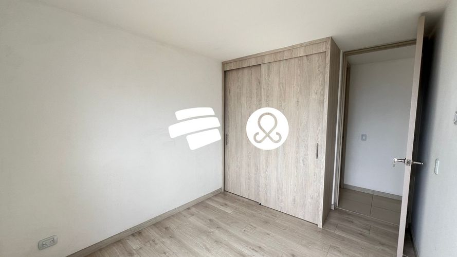 Apartamento de 3 alcobas en venta en Las Lomitas, Sabaneta, 68 m² · foto 14 de 24