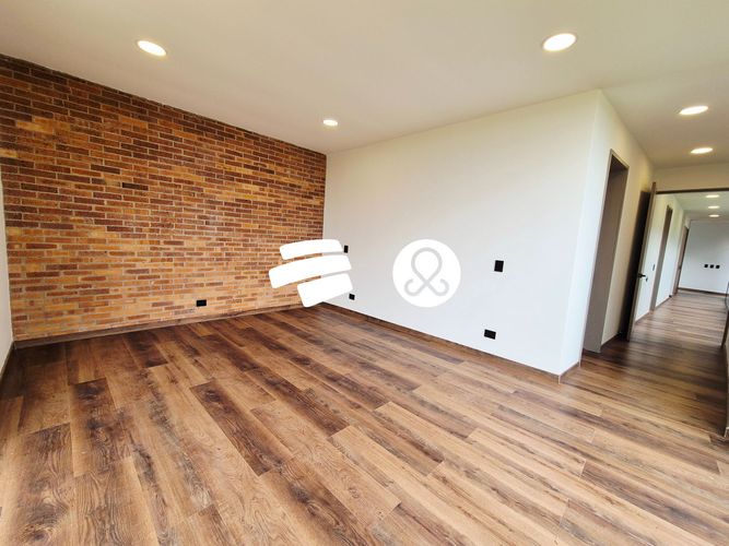 Casa de 4 alcobas en venta en Pantanillo, Envigado, 1886 m² · foto 13 de 24