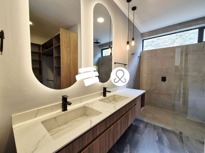 Casa de 4 alcobas en venta en Pantanillo, Envigado, 1886 m² · foto 15 de 24