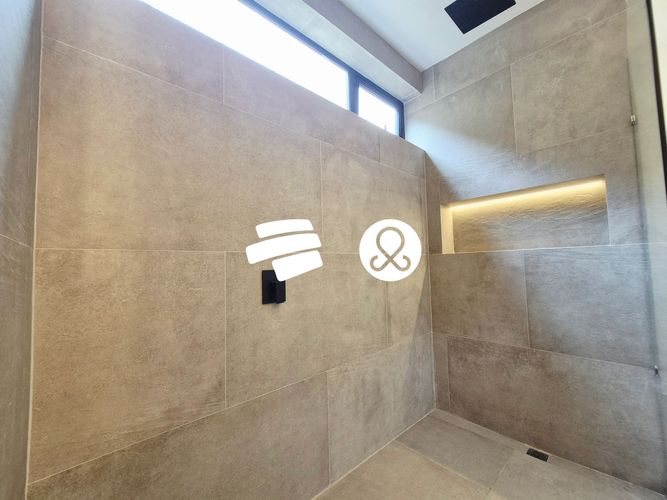 Casa de 4 alcobas en venta en Pantanillo, Envigado, 1886 m² · foto 16 de 24