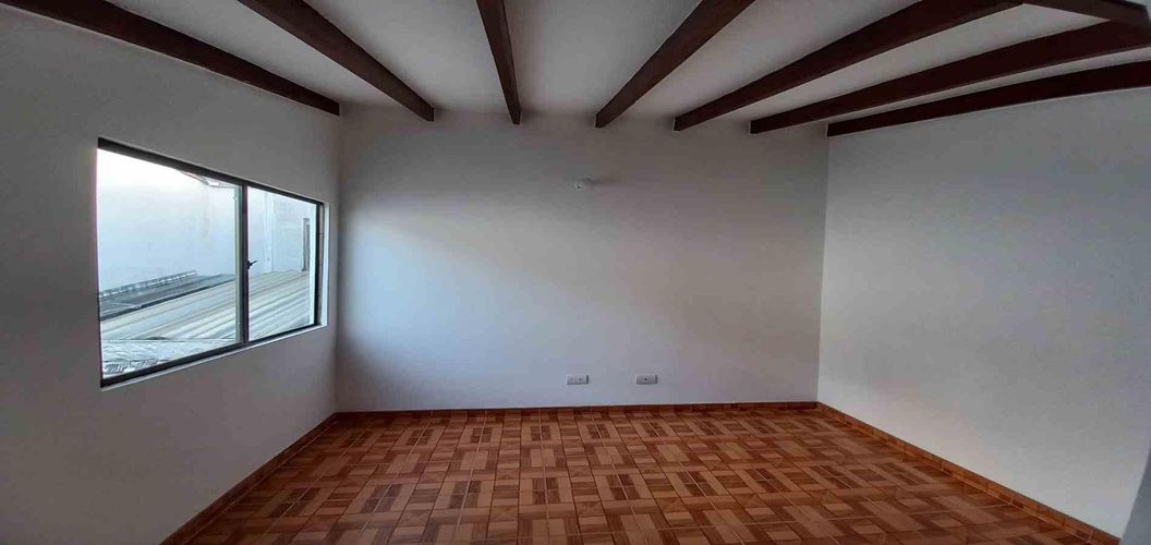 Casa de 4 alcobas en venta en Los Profesionales, Pereira, 88 m² · foto 13 de 19