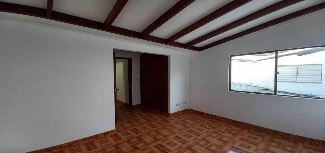 Casa de 4 alcobas en venta en Los Profesionales, Pereira, 88 m² · foto 14 de 19