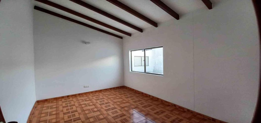 Casa de 4 alcobas en venta en Los Profesionales, Pereira, 88 m² · foto 15 de 19