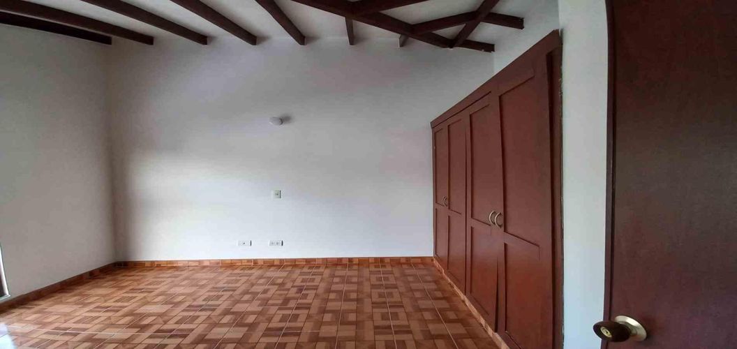 Casa de 4 alcobas en venta en Los Profesionales, Pereira, 88 m² · foto 17 de 19