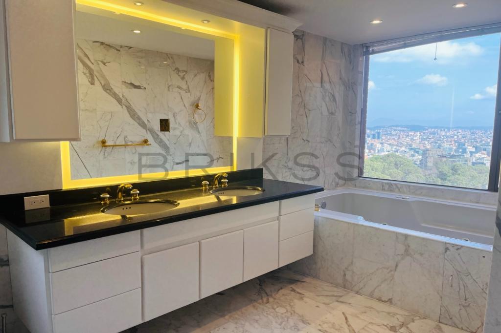 Apartamento en venta en El Refugio, Bogotá · foto 22 de 24