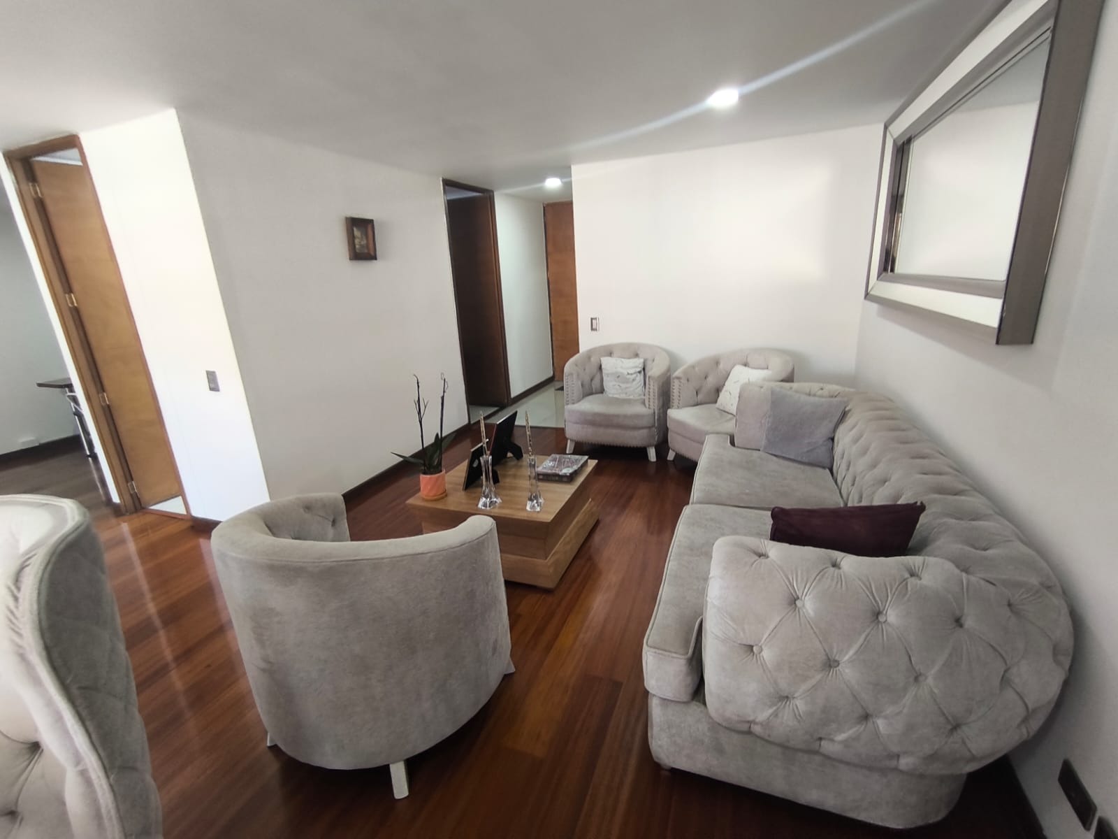 Apartamento en venta en Ciudad Salitre Occidental, Bogotá · foto 10 de 24
