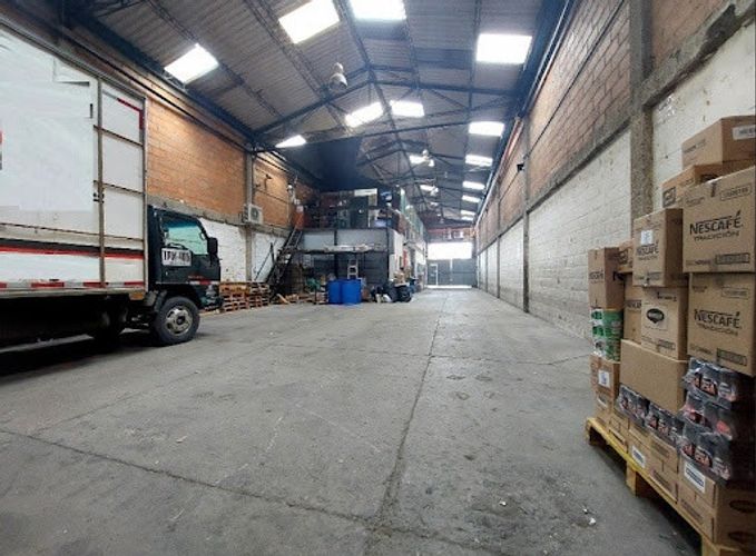 Bodega en arriendo en El Chagualo, Medellín, 500 m² · foto 9 de 10