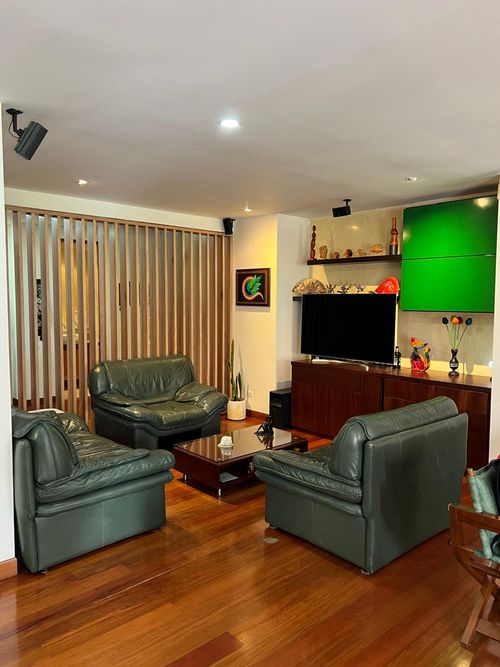 Apartamento de 4 alcobas en venta en San Patricio, Bogotá, 230 m² · foto 6 de 18