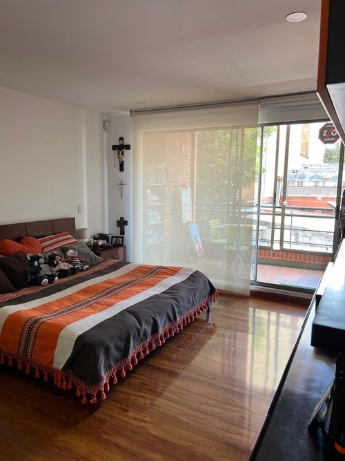 Apartamento de 4 alcobas en venta en San Patricio, Bogotá, 230 m² · foto 13 de 18