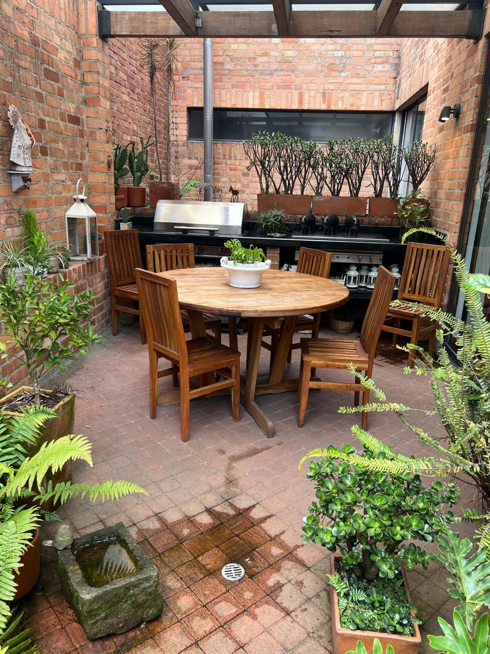 Apartamento en venta en Los Rosales, Bogotá · foto 3 de 11