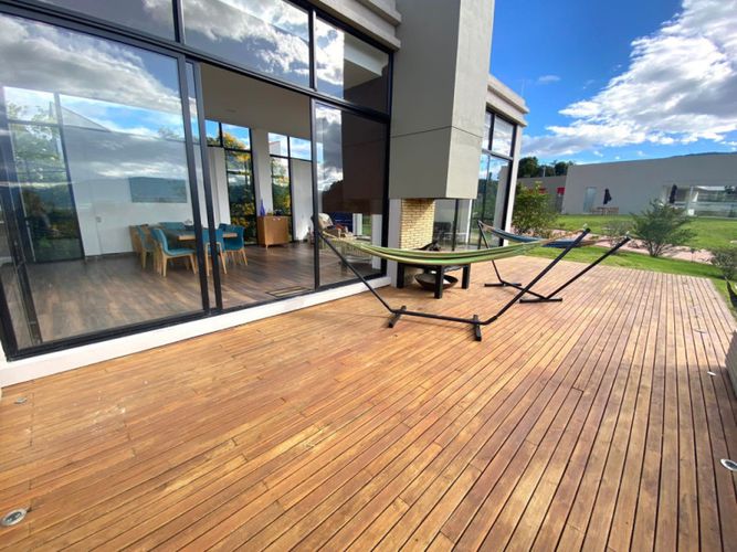 Casa de 4 alcobas en venta en Altamar, La Calera, 450 m² · foto 2 de 24