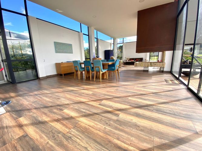 Casa de 4 alcobas en venta en Altamar, La Calera, 450 m² · foto 3 de 24