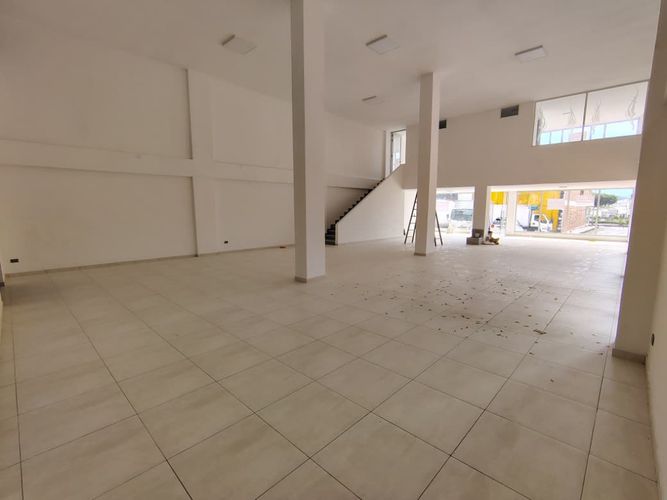 Local en arriendo en San Mateo, Cúcuta, 314 m² · foto 2 de 10
