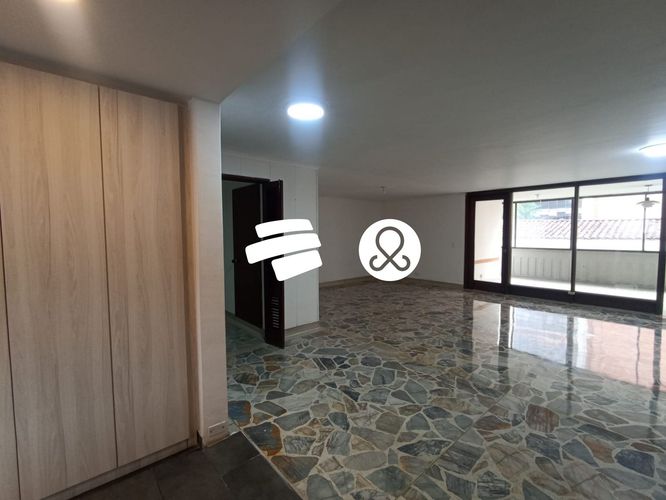 Apartamento en venta en La Candelaria, Medellín · foto 23 de 24