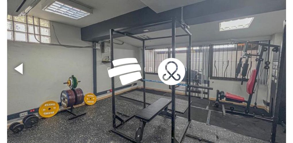 Casa de 7 alcobas en venta en El Poblado, Medellín, 281 m² · foto 8 de 8