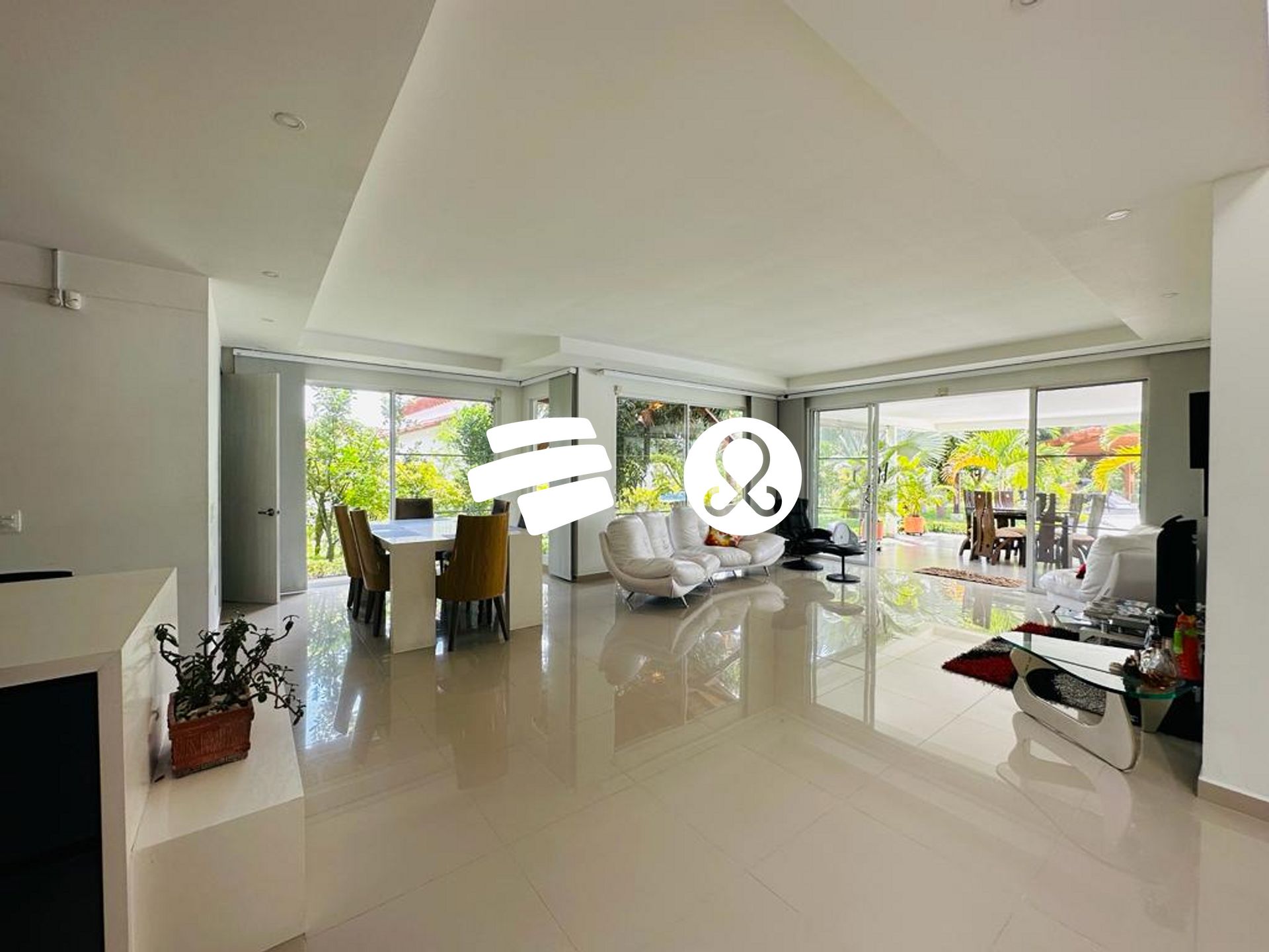 Casa en venta en Pueblito Cafetero, Pereira · foto 3 de 16