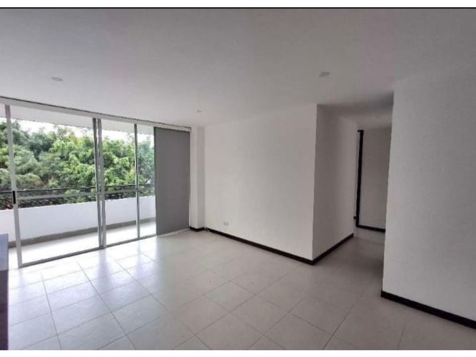 Apartamento de 2 alcobas en arriendo en El Poblado, Medellín, 74 m² · foto 7 de 18