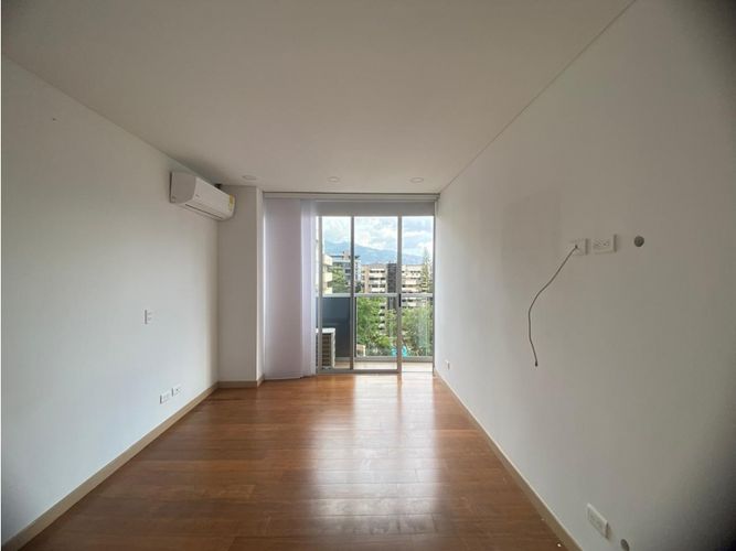 Apartamento de 2 alcobas en arriendo en El Poblado, Medellín, 72 m² · foto 18 de 24