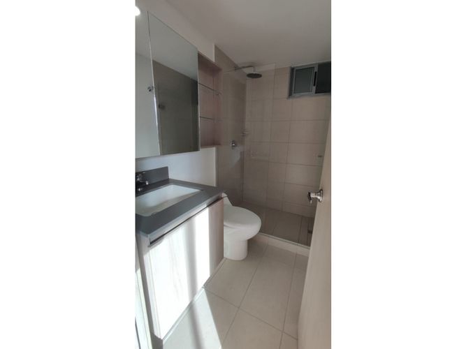 Apartamento de 3 alcobas en arriendo en El Porvenir, Rionegro, 80 m² · foto 10 de 16