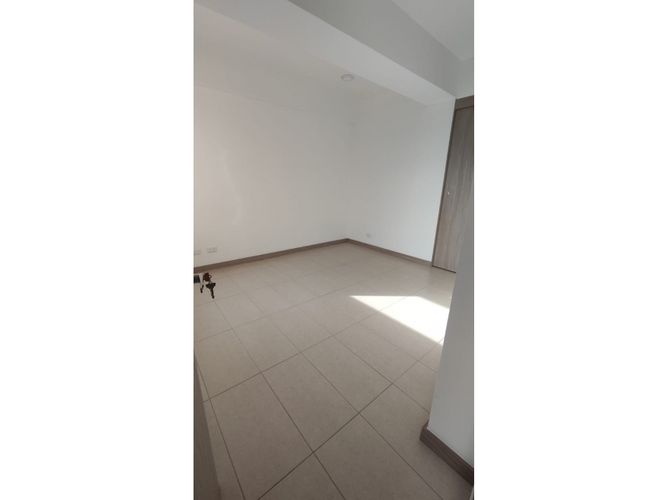 Apartamento de 3 alcobas en arriendo en El Porvenir, Rionegro, 80 m² · foto 12 de 16