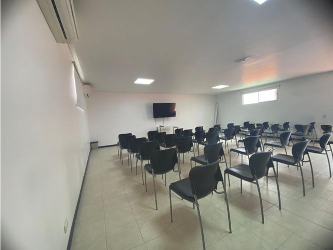 Oficina en venta en Patio Bonito, Medellín, 509 m² · foto 5 de 24