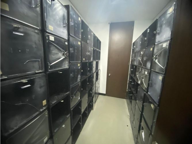 Oficina en venta en Patio Bonito, Medellín, 509 m² · foto 9 de 24