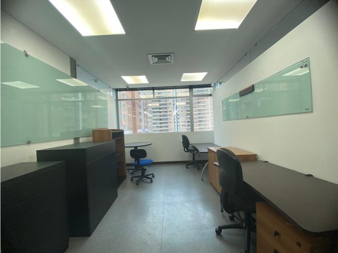 Oficina en venta en Patio Bonito, Medellín, 509 m² · foto 11 de 24