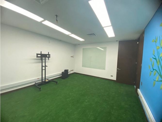 Oficina en venta en Patio Bonito, Medellín, 509 m² · foto 15 de 24