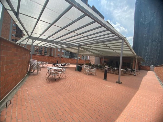 Oficina en venta en Patio Bonito, Medellín, 509 m² · foto 18 de 24