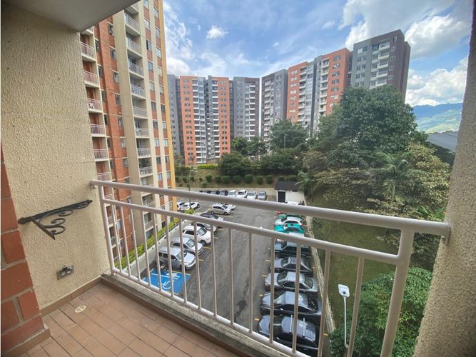 Apartaestudio en arriendo en Mesa, Envigado, 56 m² · foto 4 de 21