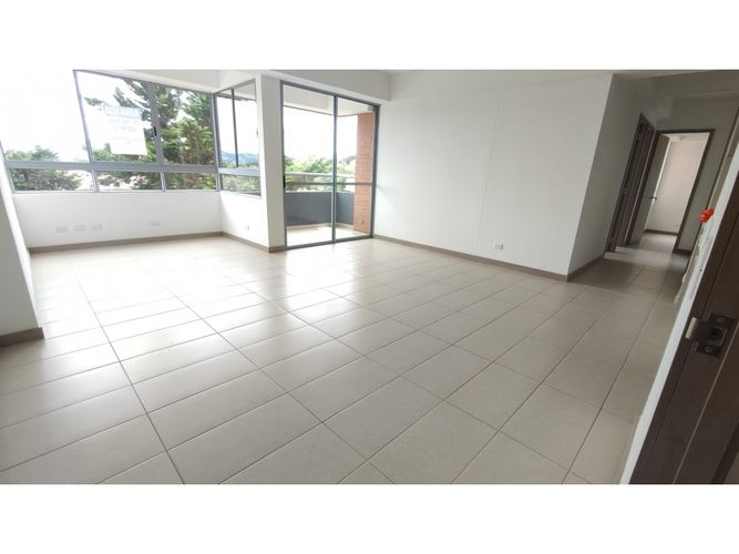 Apartamento de 3 alcobas en arriendo en Santa Ana, Rionegro, 82 m² · foto 3 de 17
