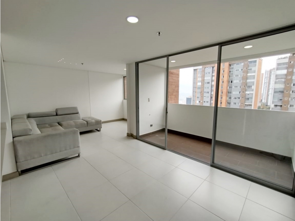 2BR Apartment in Castropol (90 m²) - 2