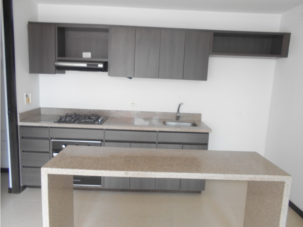 Apartamento en arriendo en Las Palmas, Medellín · foto 4 de 23