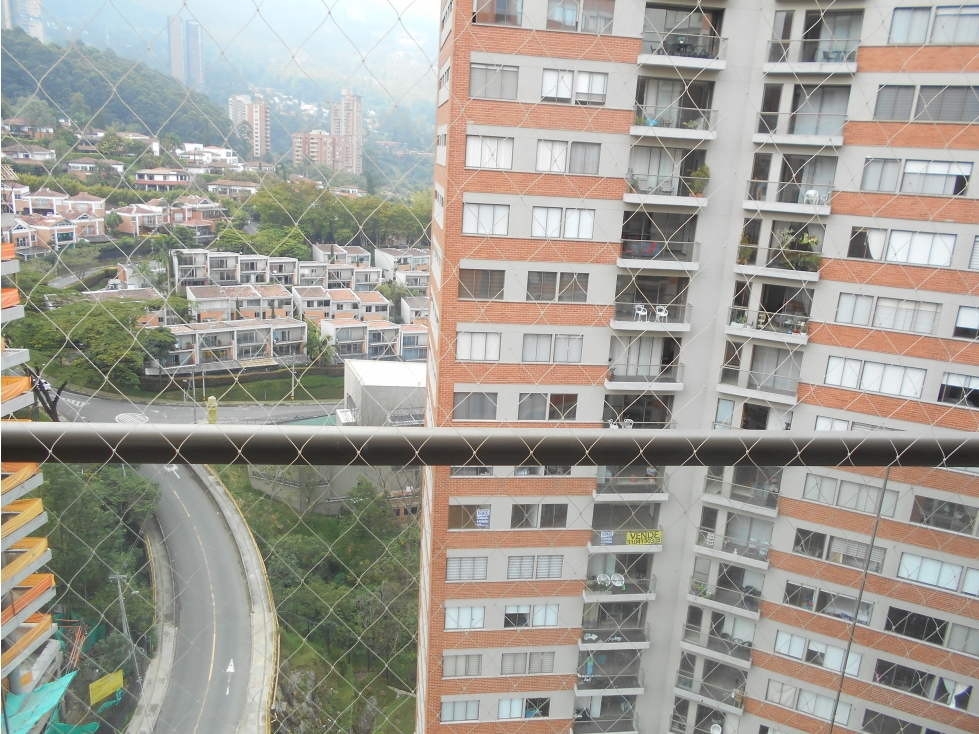 Apartamento en arriendo en Las Palmas, Medellín · foto 7 de 23