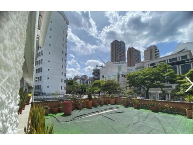 Apartaestudio en venta en Manila, Medellín, 170 m² · foto 7 de 13