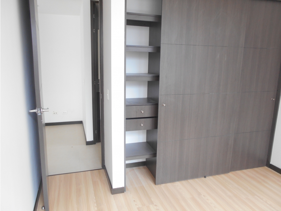 Apartamento en arriendo en Las Palmas, Medellín · foto 10 de 23