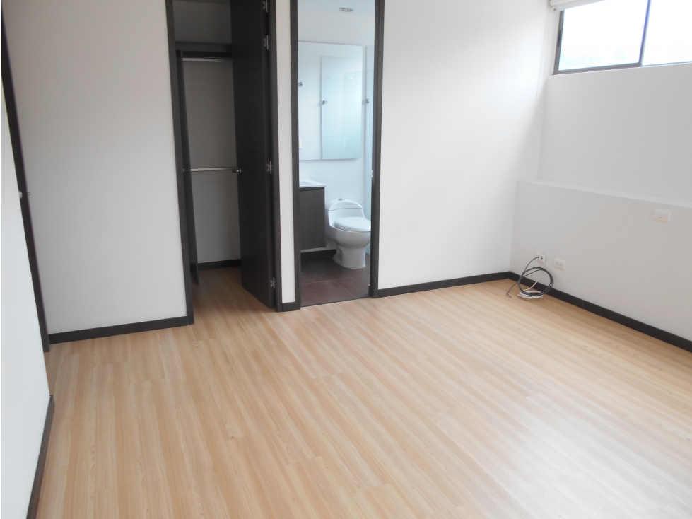 Apartamento en arriendo en Las Palmas, Medellín · foto 16 de 23