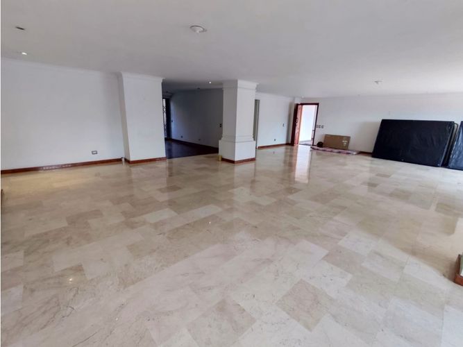 Apartamento de 3 alcobas en venta en Las Palmas, Medellín, 154 m² · foto 13 de 24