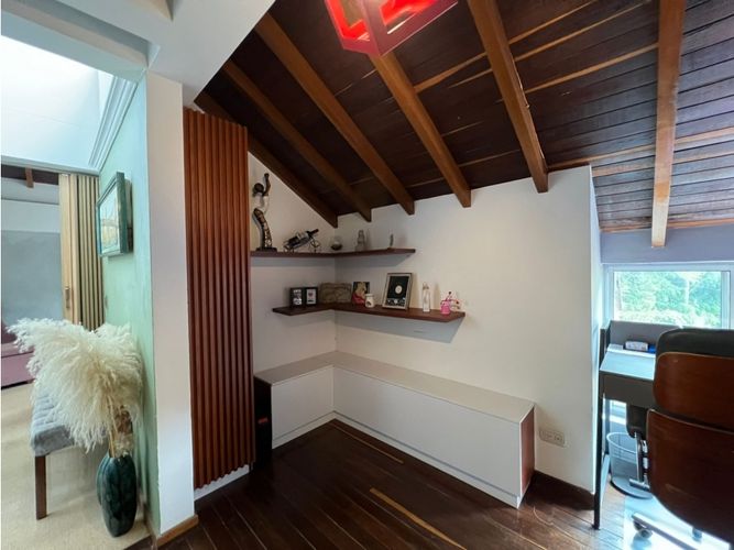 Apartamento de 4 alcobas en arriendo en El Poblado, Medellín, 130 m² · foto 5 de 24