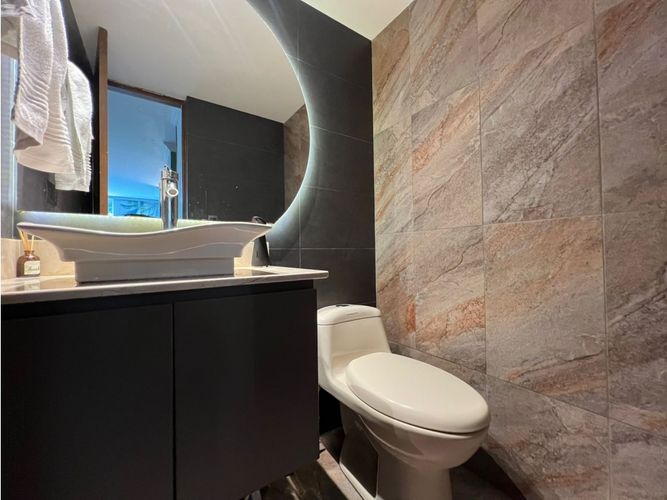 Apartamento de 4 alcobas en arriendo en El Poblado, Medellín, 130 m² · foto 11 de 24