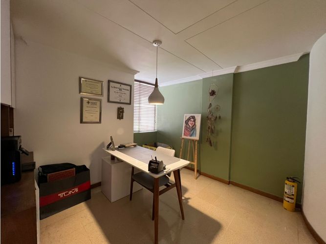 Apartamento de 4 alcobas en arriendo en El Poblado, Medellín, 130 m² · foto 21 de 24