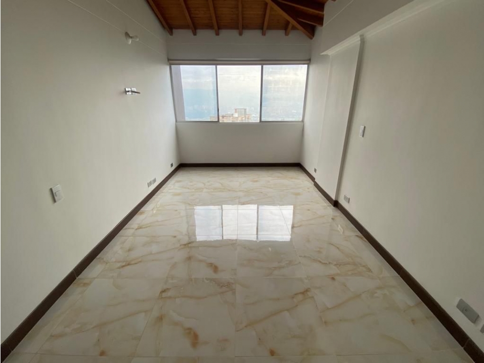 Apartamento en arriendo en Las Palmas, Medellín · foto 3 de 20