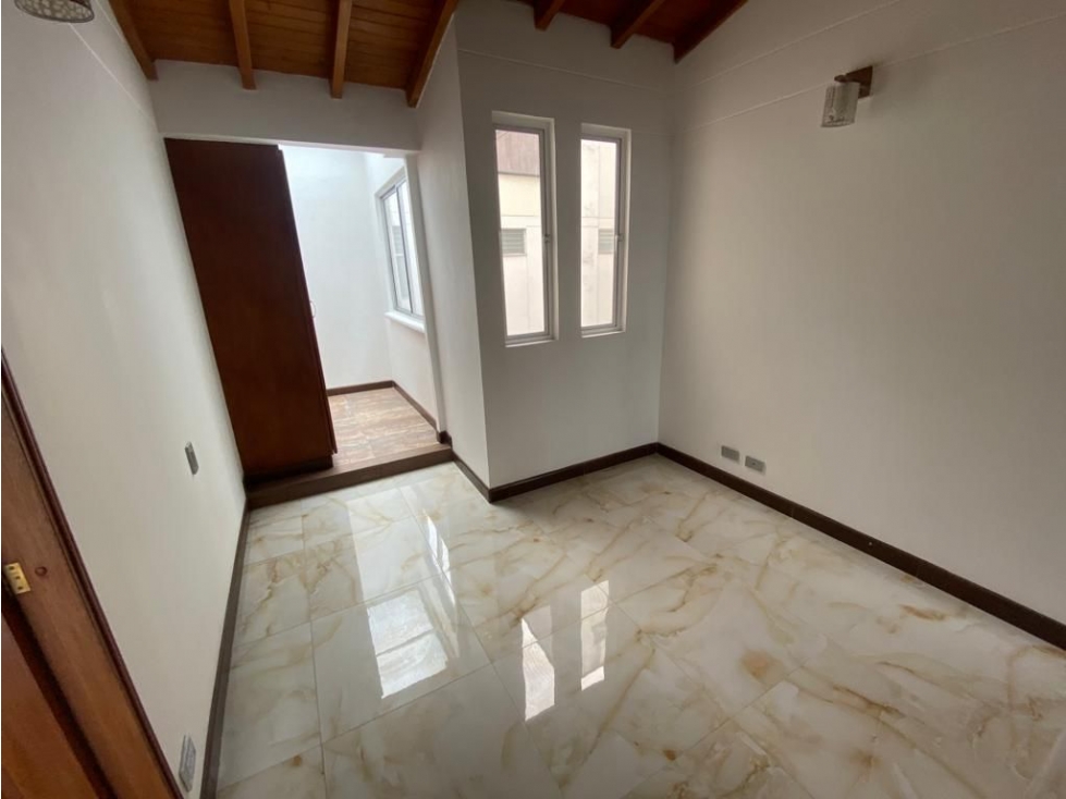 Apartamento en arriendo en Las Palmas, Medellín · foto 14 de 20
