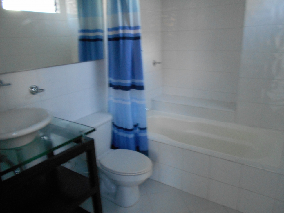 Apartamento en arriendo en Milla De Oro, Medellín · foto 17 de 21