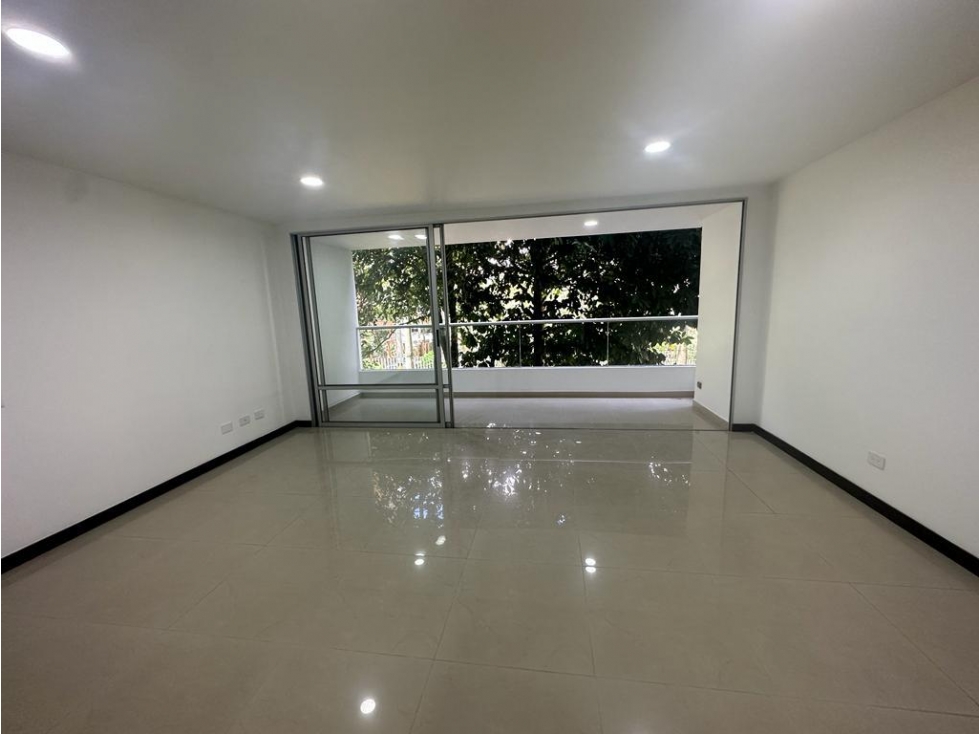 3BR Apartment in Milla de Oro (110 m²) - 3