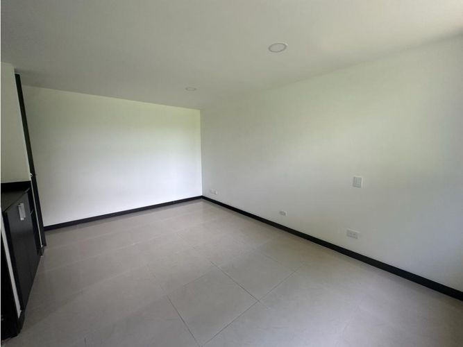 Apartamento en arriendo en Milla De Oro, Medellín · foto 4 de 22