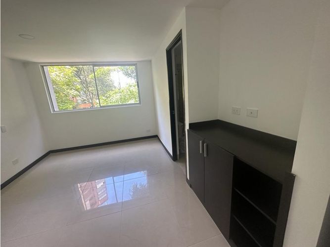Apartamento en arriendo en Milla De Oro, Medellín · foto 5 de 22