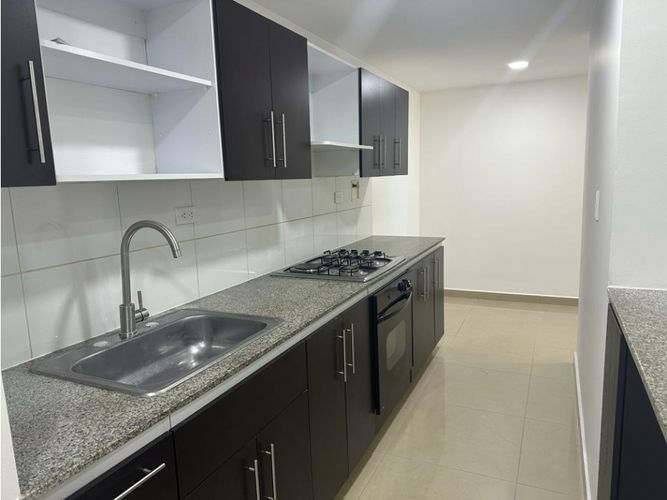 Apartamento en arriendo en Milla De Oro, Medellín · foto 6 de 22