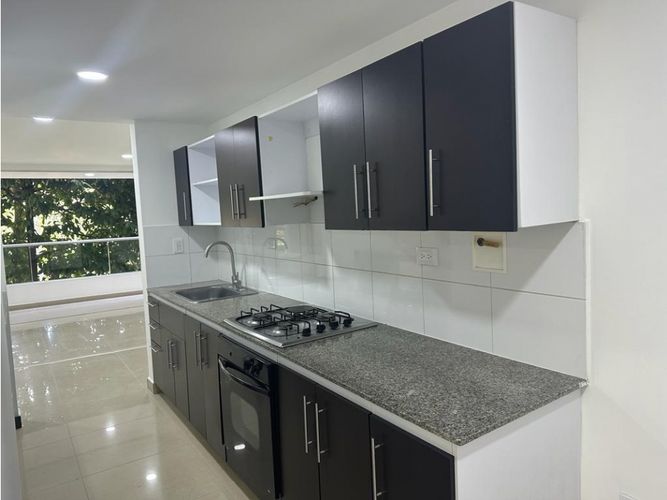Apartamento en arriendo en Milla De Oro, Medellín · foto 7 de 22