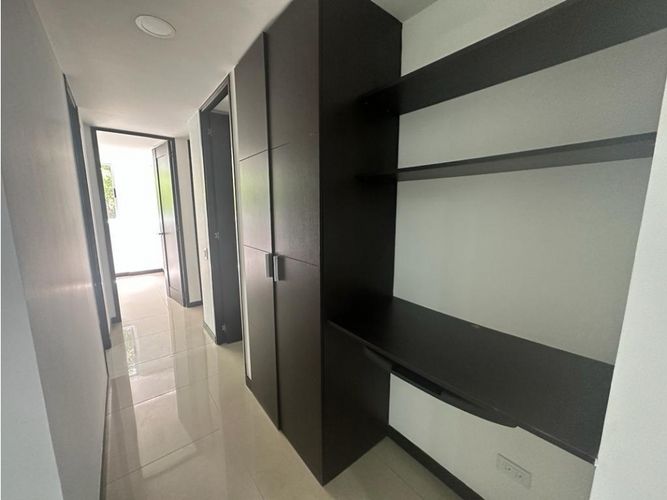 Apartamento en arriendo en Milla De Oro, Medellín · foto 17 de 22